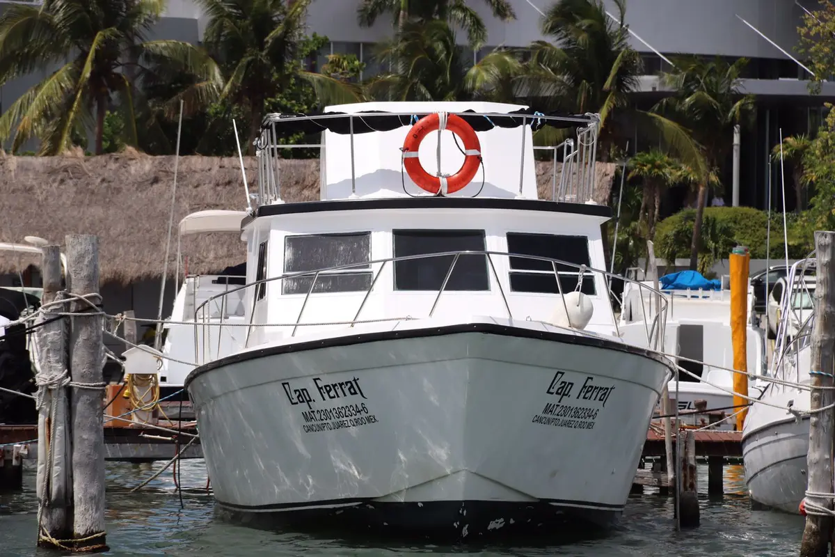 Defender 46 | Yacht – photo 1