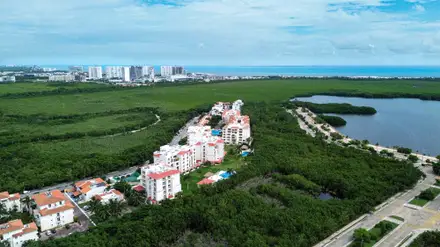 LUXURY EPICENTER IN CANCUN