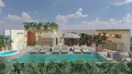 LUXURY STEPS FROM THE SEA