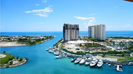 Oceanfront Lux Two Floors Apartment Puerto Cancun